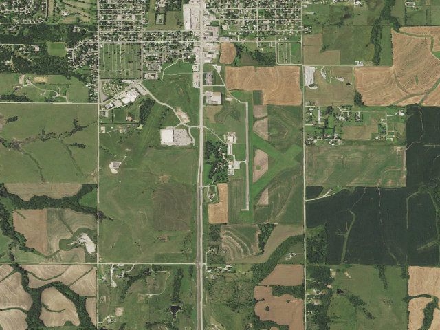 Aerial image of Airport Park Campground (Concordia)