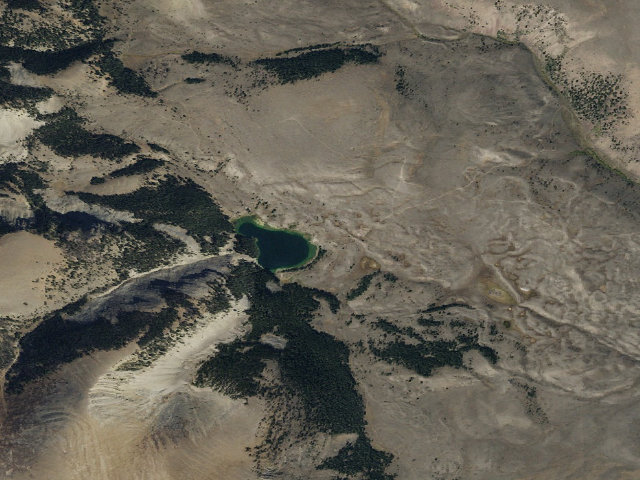 Aerial image of At Lake