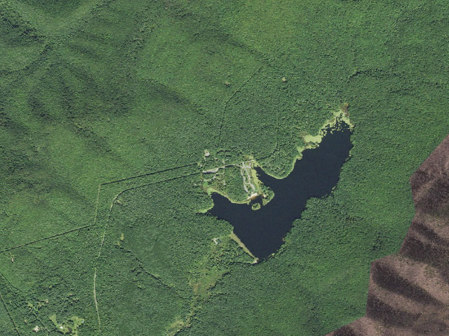Aerial image of Cales Knoll Campground