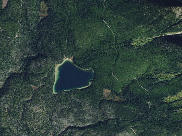 Aerial image of Clearwater Lake 02