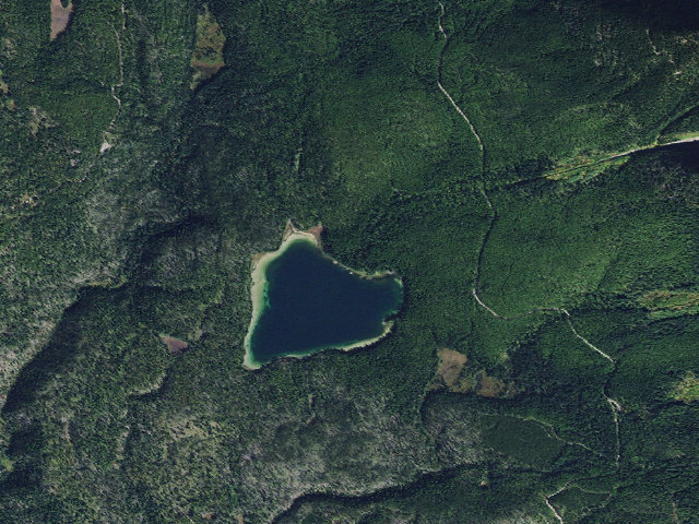 Aerial image of Clearwater Lake 04