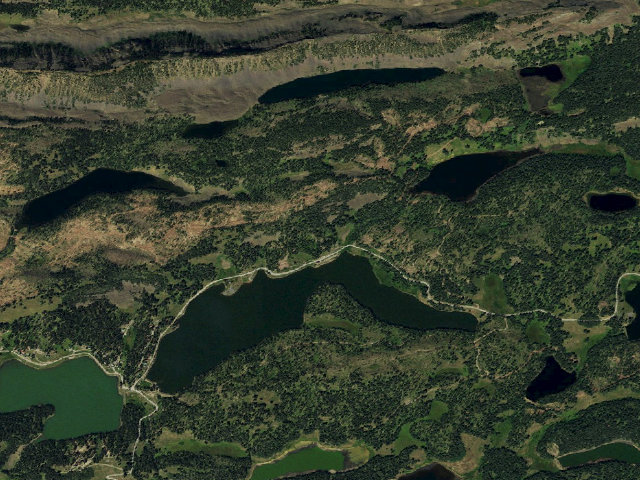 Aerial image of Crag Crest Campground