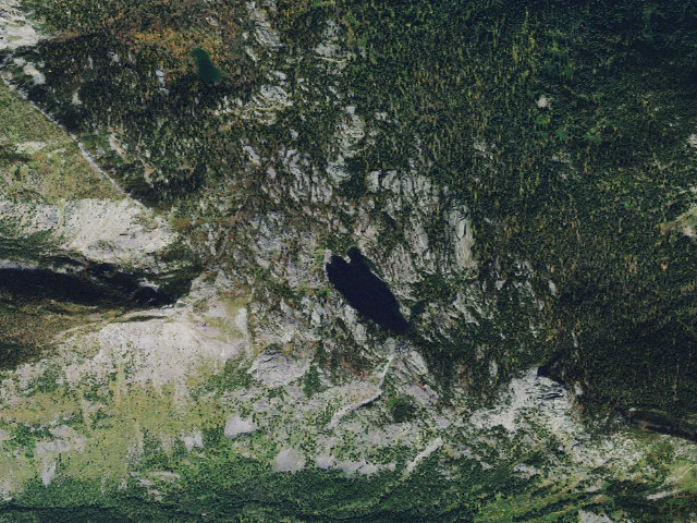 Aerial image of Crater_Lake_012