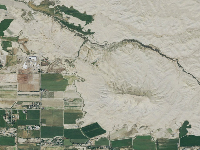 Aerial image of Flat-Top Peach Valley