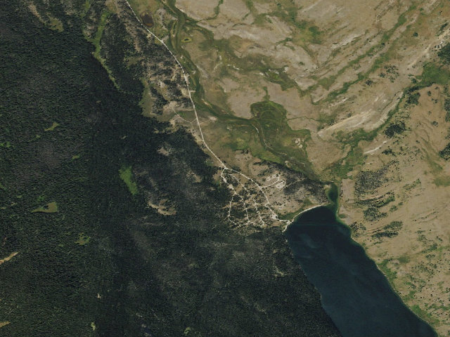 Aerial image of Green River Lake Campground