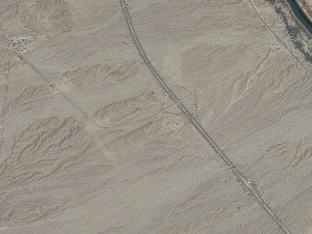 Aerial image of Historic Route 66 California Gateway Site Day Use Area