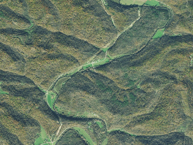 Aerial image of Hune Bridge Campground