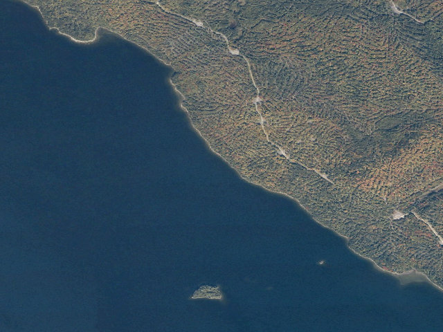 Aerial image of Kayak Ledge (Moosehead Lake Shoreline Public Land)