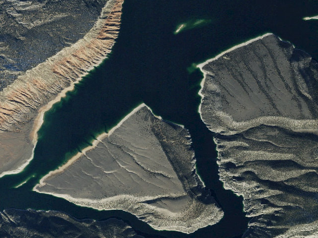 Aerial image of Kingfisher Island