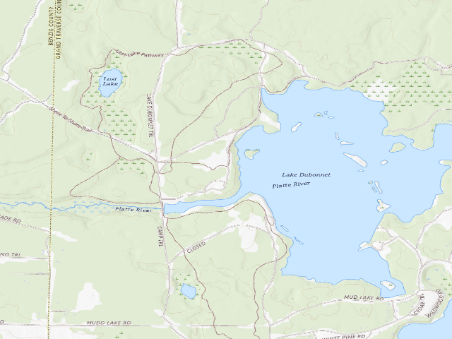USGS topographic map of Lake Dubonnet Trail Camp