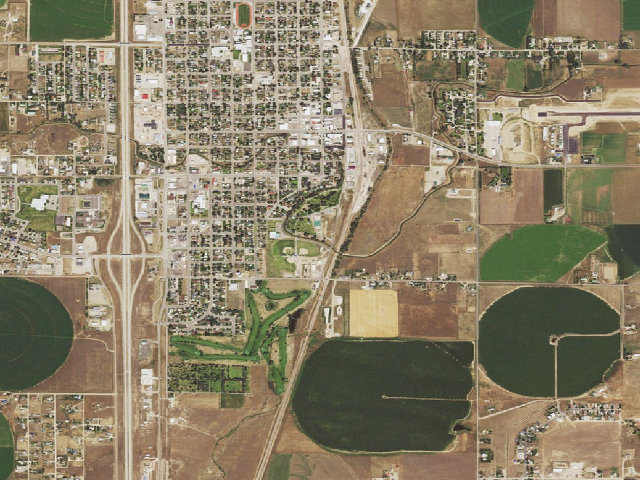 Aerial image of Lewis Park Campground (Wheatland)