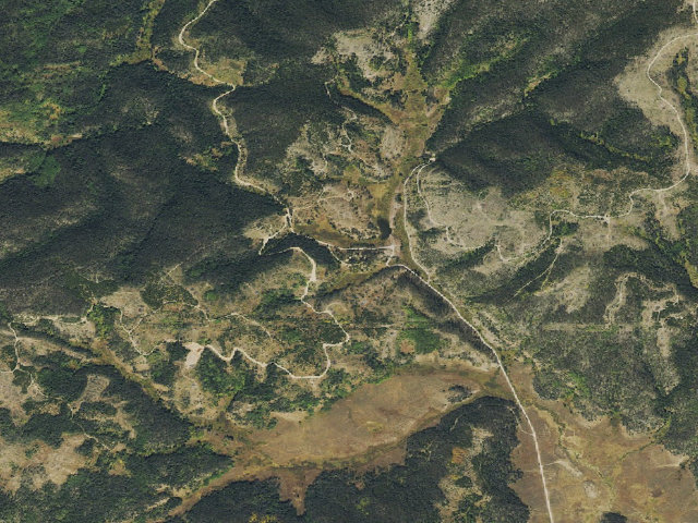 Aerial image of Lynx Pass