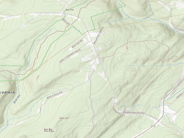 USGS topographic map of Michaux State Forest roadside campsite 001F (Big Flat Parking Area)