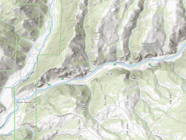 USGS topographic map of North Bank Campground