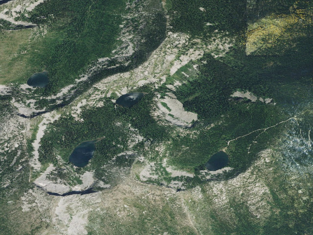Aerial image of Roman Nose Middle Lake (1)
