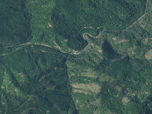 Aerial image of Steamboat Falls Campground