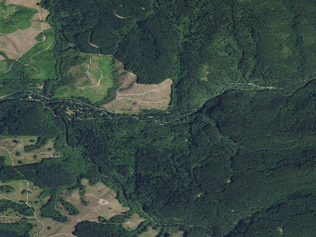 Aerial image of Sunset Falls Campground