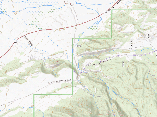 USGS topographic map of Toppings Spread 1