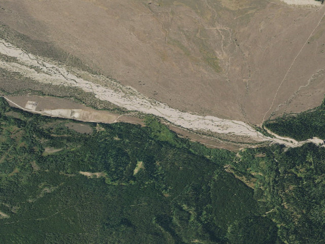 Aerial image of Toppings Spread 6S