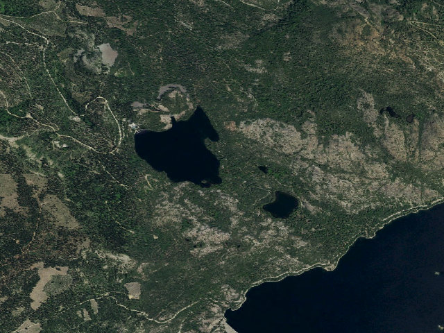 Aerial image of Weaver Lake